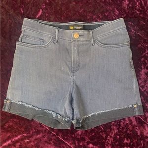 Lee Midrise Blue Cotton Shorts - 6 Medium Regular Fit